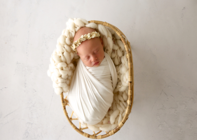 newborn photography baby prop
